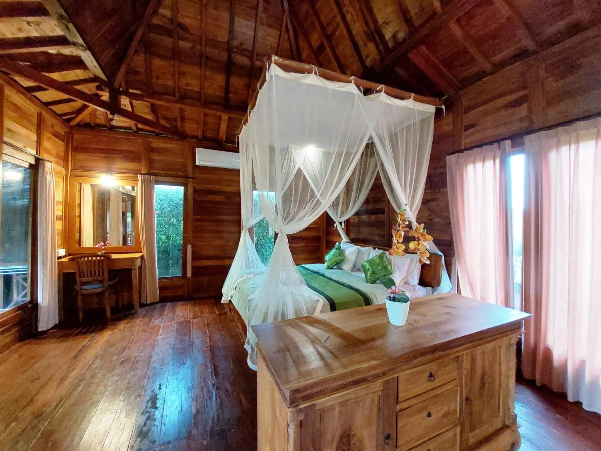 Shivananda Antique Villas By Eps Ubud  Exterior photo